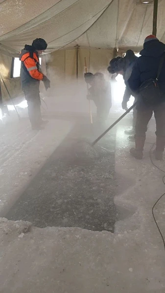 Уборка снега (общественные территории),заливка горки (ц.площадь,п.Железнодорожник),устройство крещенской купели.